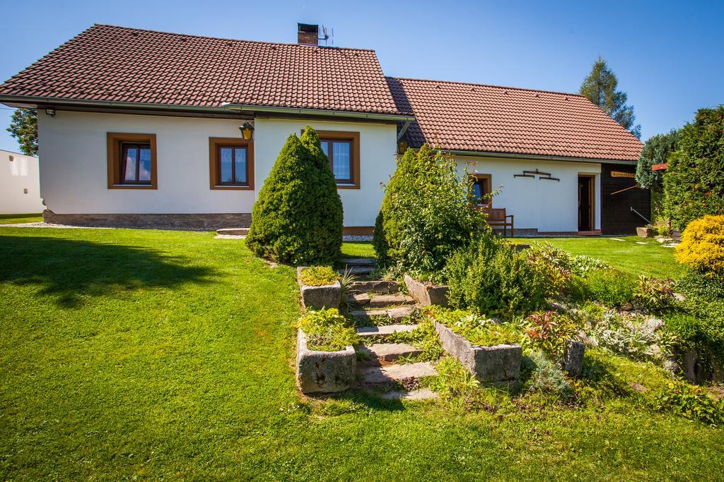 Sumavska Chata Волари Экстерьер фото
